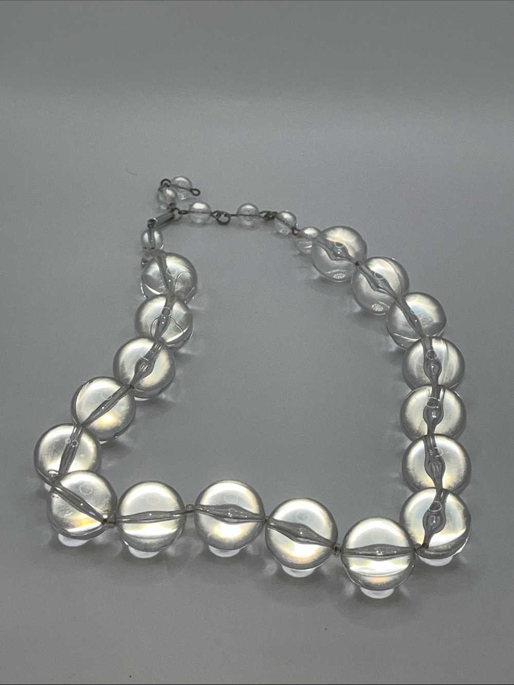 Clear Lucite/acrylic Beaded Necklace - Elegant Transparent Spheres 17” - Picture 8 of 9
